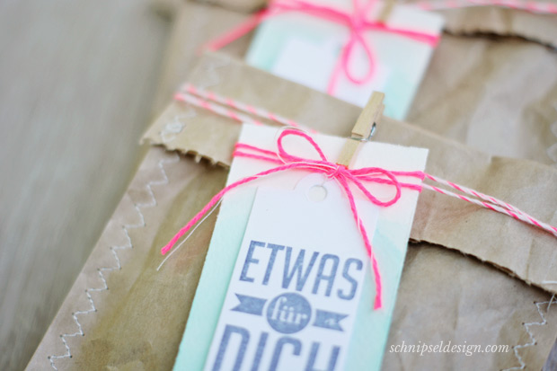 stampin-up-tag-aquarell-wimpeleien-backer-garn-kordel-neon-verpackung-packpapier-schnipseldesign-2