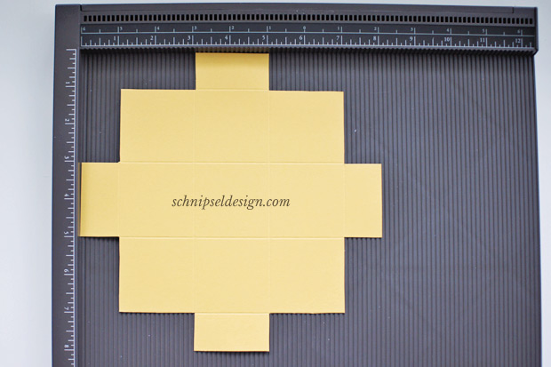 stampin-up-anleitung-tutorial-3d-takeout-box-schachtel-simply-scored-verpackung-schnipseldesign-osterreich-4