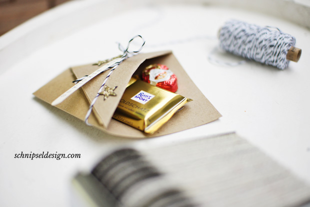 stampin-up-anleitung-falt-tute-nikolaus-glitter-alphabet-drehstempel-stern-schnipseldesign-2