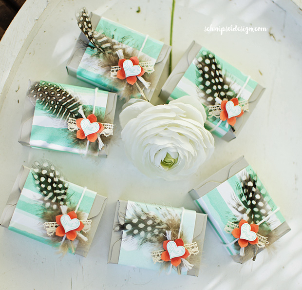 stampin-up-brownie-verpackung-stanz-falzbrett-fur-umschlage-zarter-fruhling-feder-mein-lichblick-kleine-blute-hakelbordure-venezia-schnipseldesign-osterreich-2