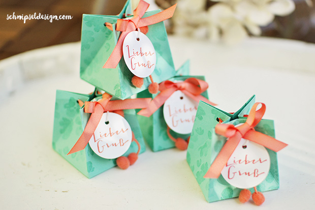 stampin-up-osterreich-box-painted-petals-ein-grosses-gluck-jade-calpyso-bommelband-schnipselddesign-3