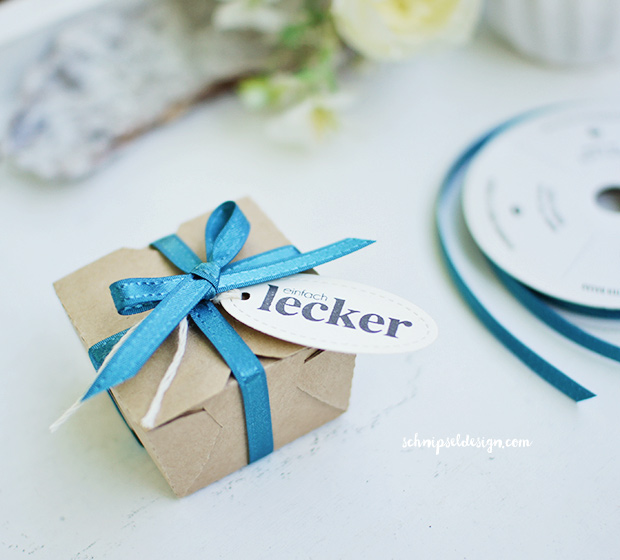 stampin-boutique-bigz-take-out-kraft-silhouette-cameo-perfekter-tag-jade-momentstempel-schnipseldesign-osterreich-5