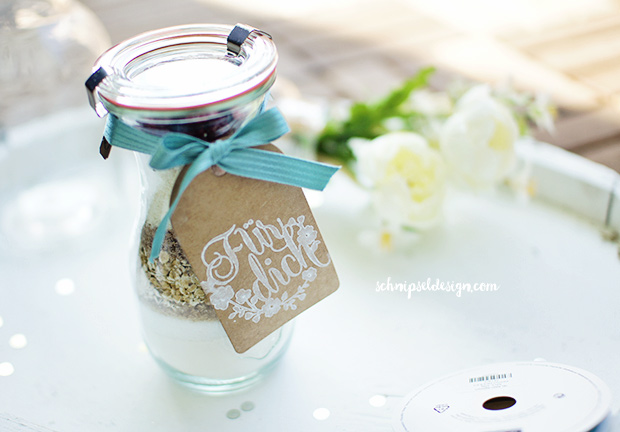 stampin-up-einfach-toll-lagnunenblau-sandfarbener-Karton-Anhanger-Cookie-Backmischung-schniposeldesign-osterreich