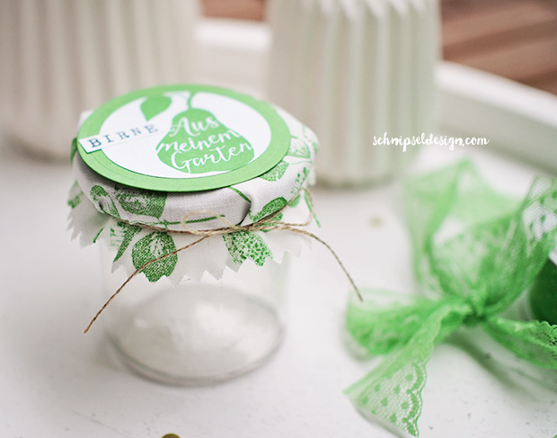 stampin-up-marmelade-verpacken-geschenkschachtel-grasgrun-punktchen-spitzenband-silhouettenspruche-alphabet-drehstempel-kinda-eclectic-schnipseldesign-osterreich-4