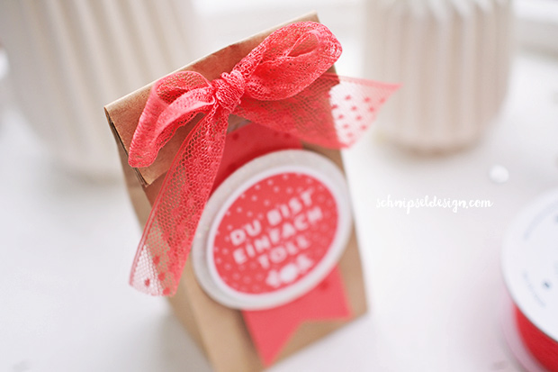 stampin-up-stanz-falzbrett-geschenktuten-kraft-melonensorbet-einfach-toll-fahnchen-dreifach-einstellbar-schnipseldesign-osterreich-3