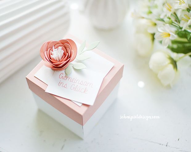 stampin-up-explosionsbox-hochzeit-Geldgeschenk-haus-bauen-erfreuliche-ereignisse-spiralblume-altrose-schnipseldesign-osterreich-1