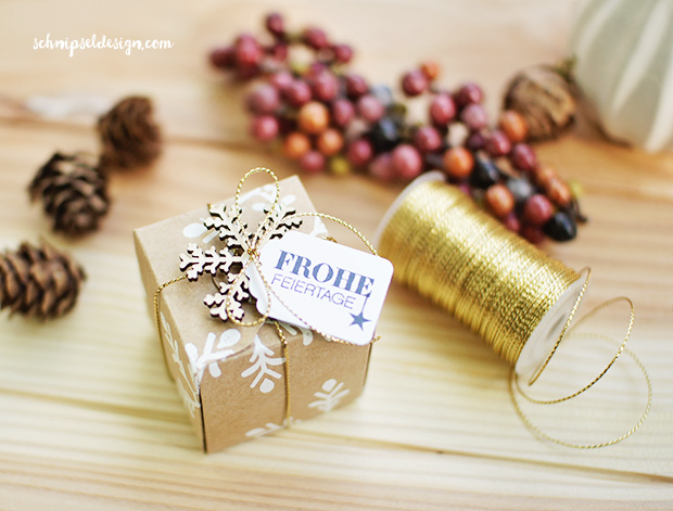 stampin-up-stanz-falzbrett-geschenkschachteln-akzente-schneeflocken-Winterliche-weihnachtsgrusse-schnipseldesign-osterreich-1