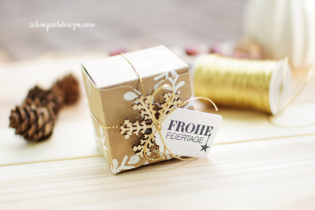 stampin-up-stanz-falzbrett-geschenkschachteln-akzente-schneeflocken-Winterliche-weihnachtsgrusse-schnipseldesign-osterreich-2